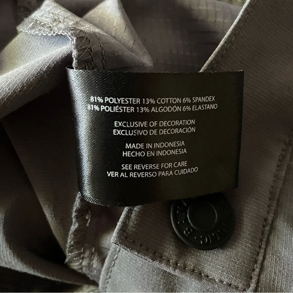 Banana Republic Men’s Flat Front Active Short‎s 34 Grey